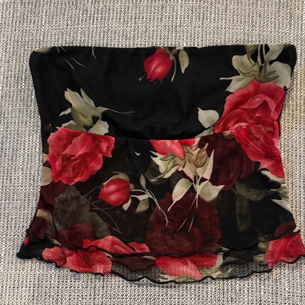 Silence + Noise Black and Gray Knit Top